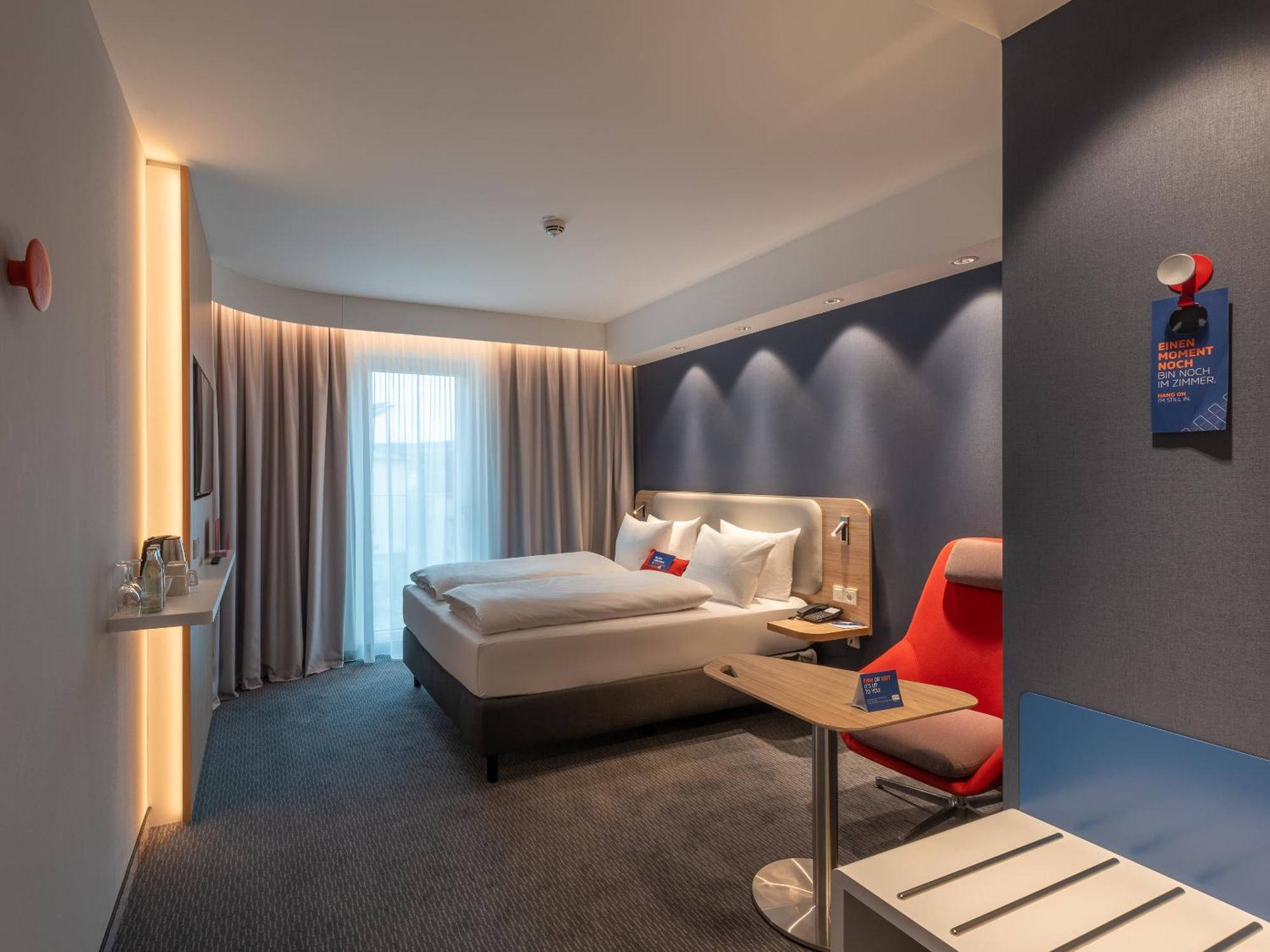 Holiday Inn Express Heilbronn By Ihg Exteriör bild