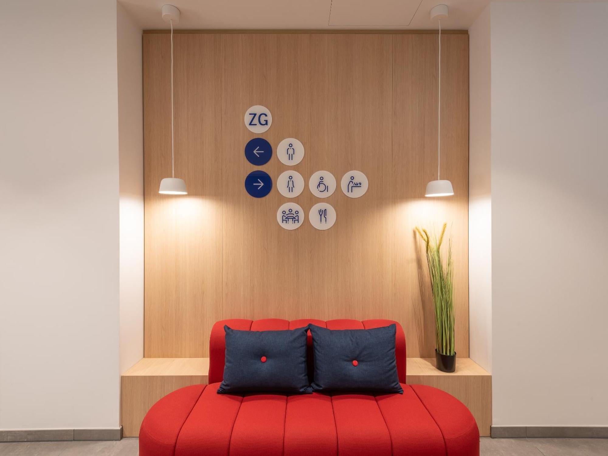 Holiday Inn Express Heilbronn By Ihg Exteriör bild